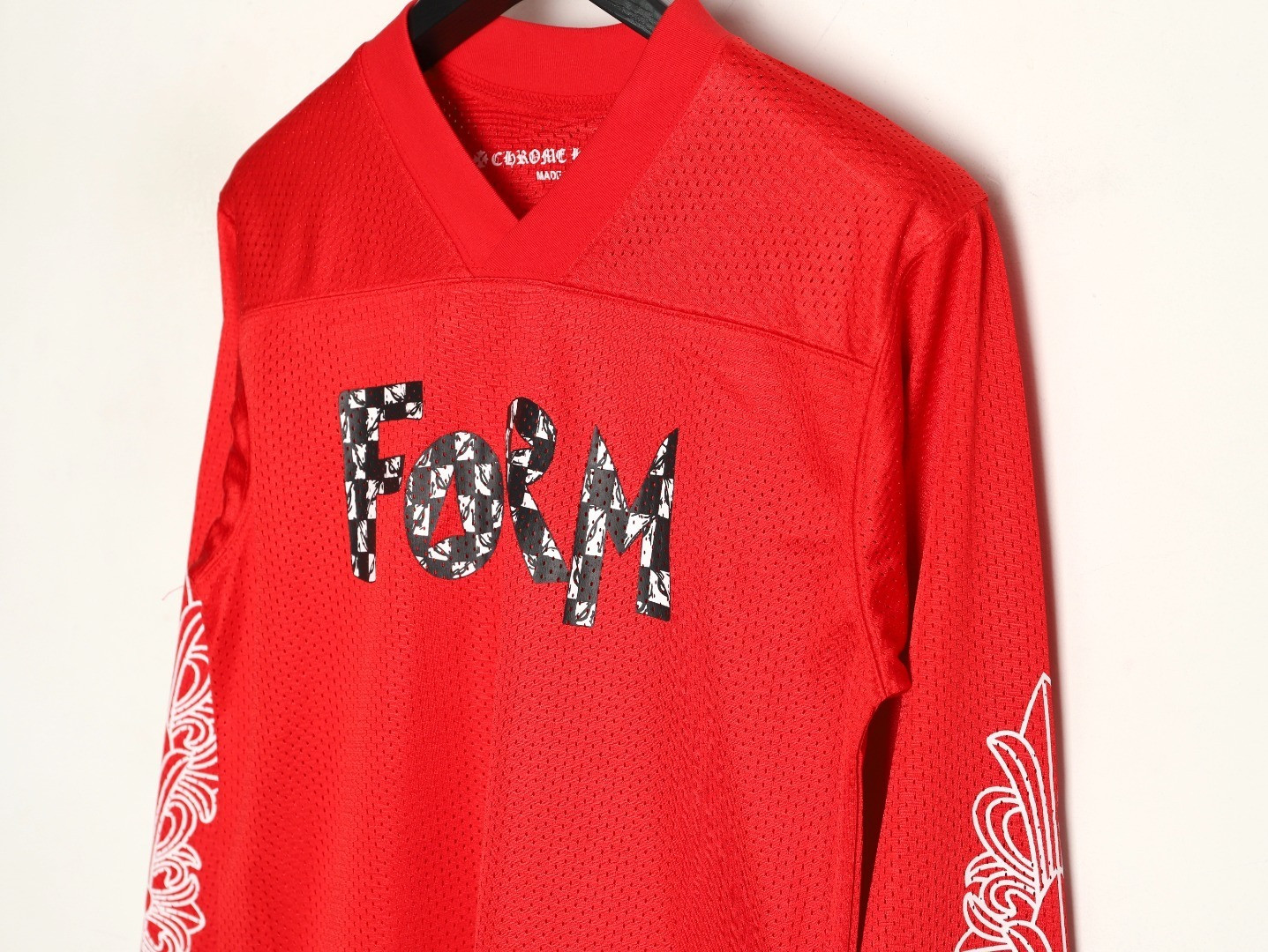 Ch**me He**ts 25fw long-sleeved t-shirt