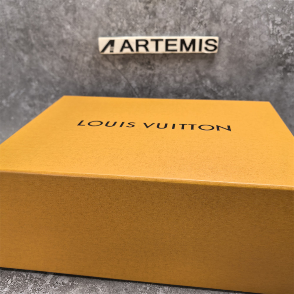 UA LV Trainer Sneaker