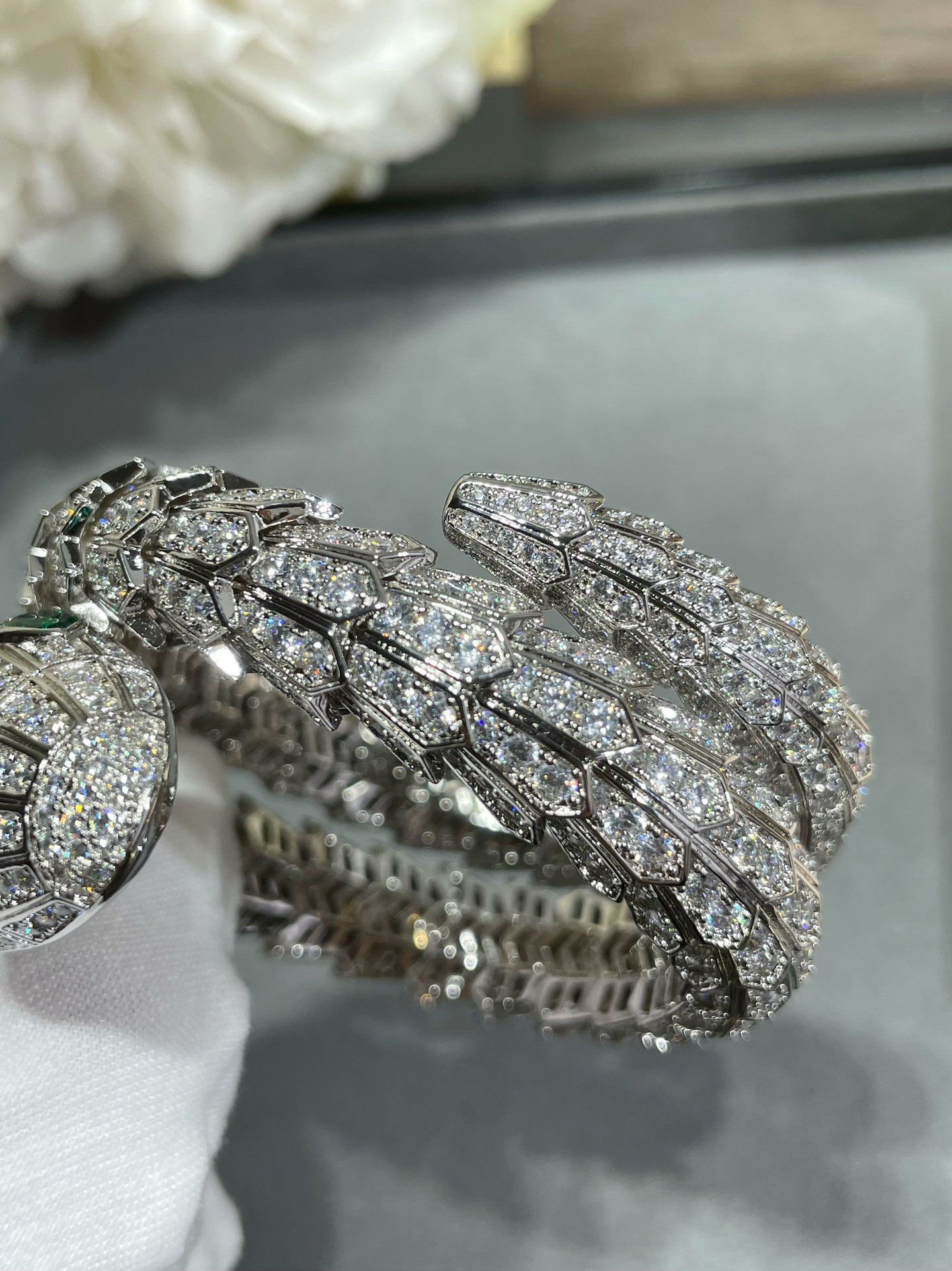 b*l*ai large three-circle full-Di*m*nd snake bracelet