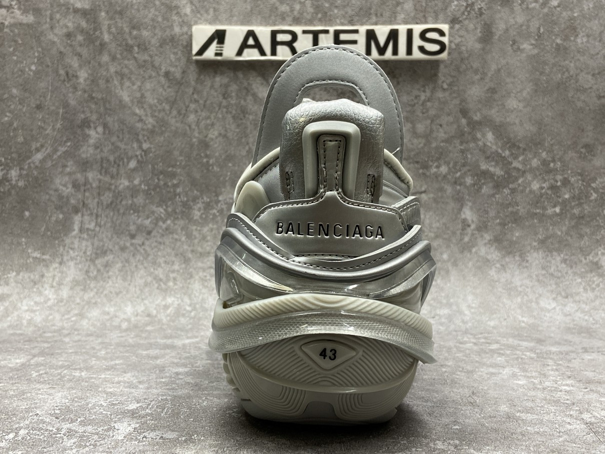 Balenciga Track 5.0 Sliver