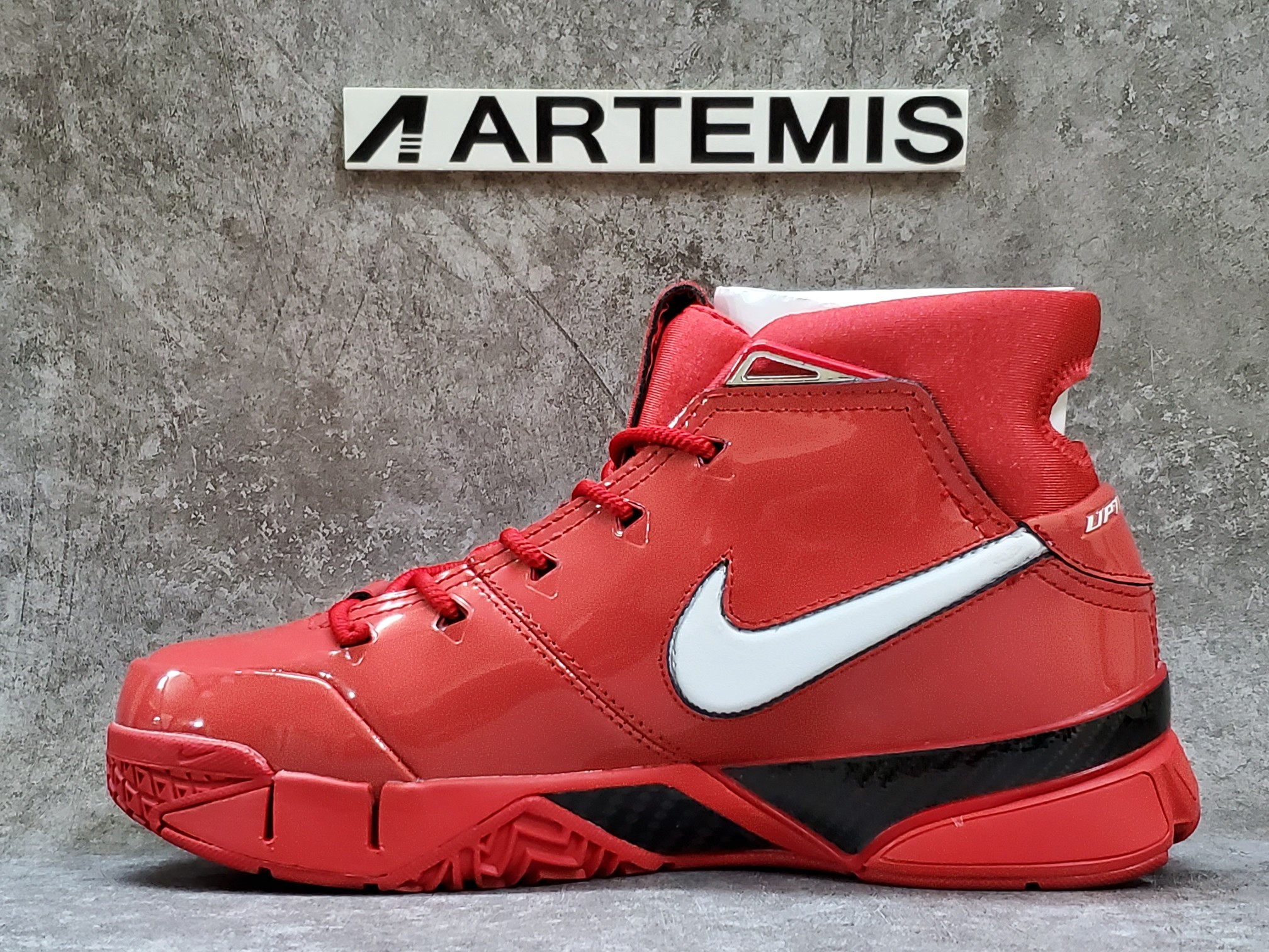 Nike Kobe 1 Protro DeMar DeRozan