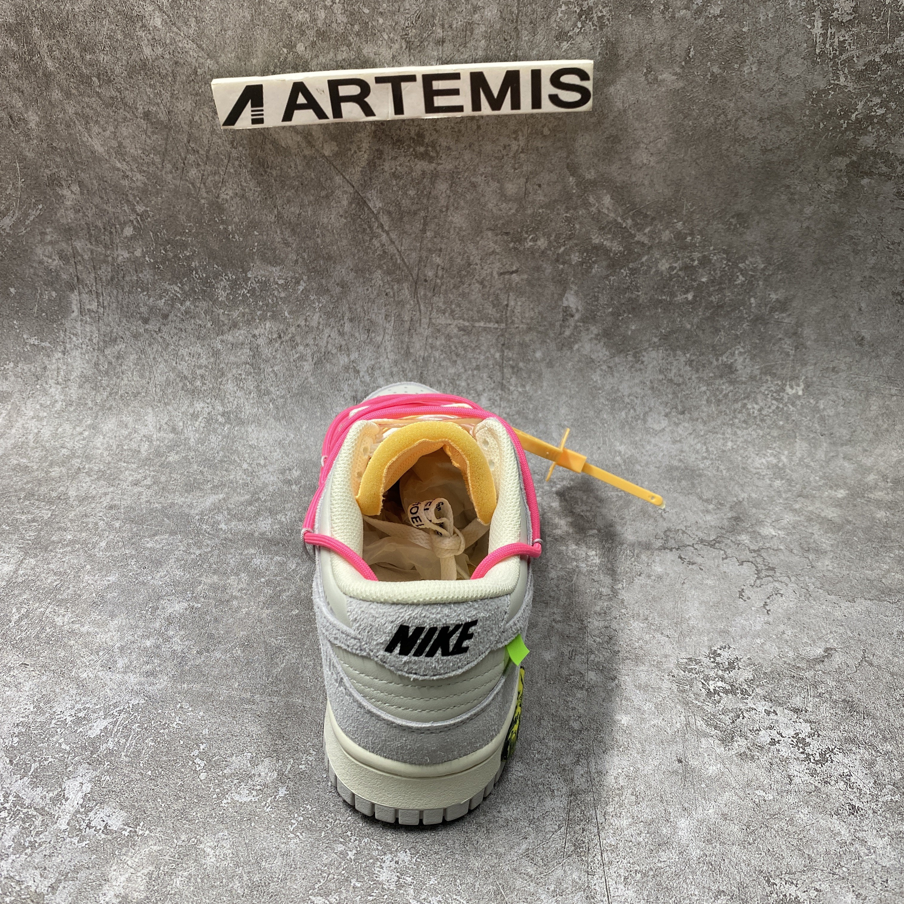 Nike Dunk Low Off-White Lot 17