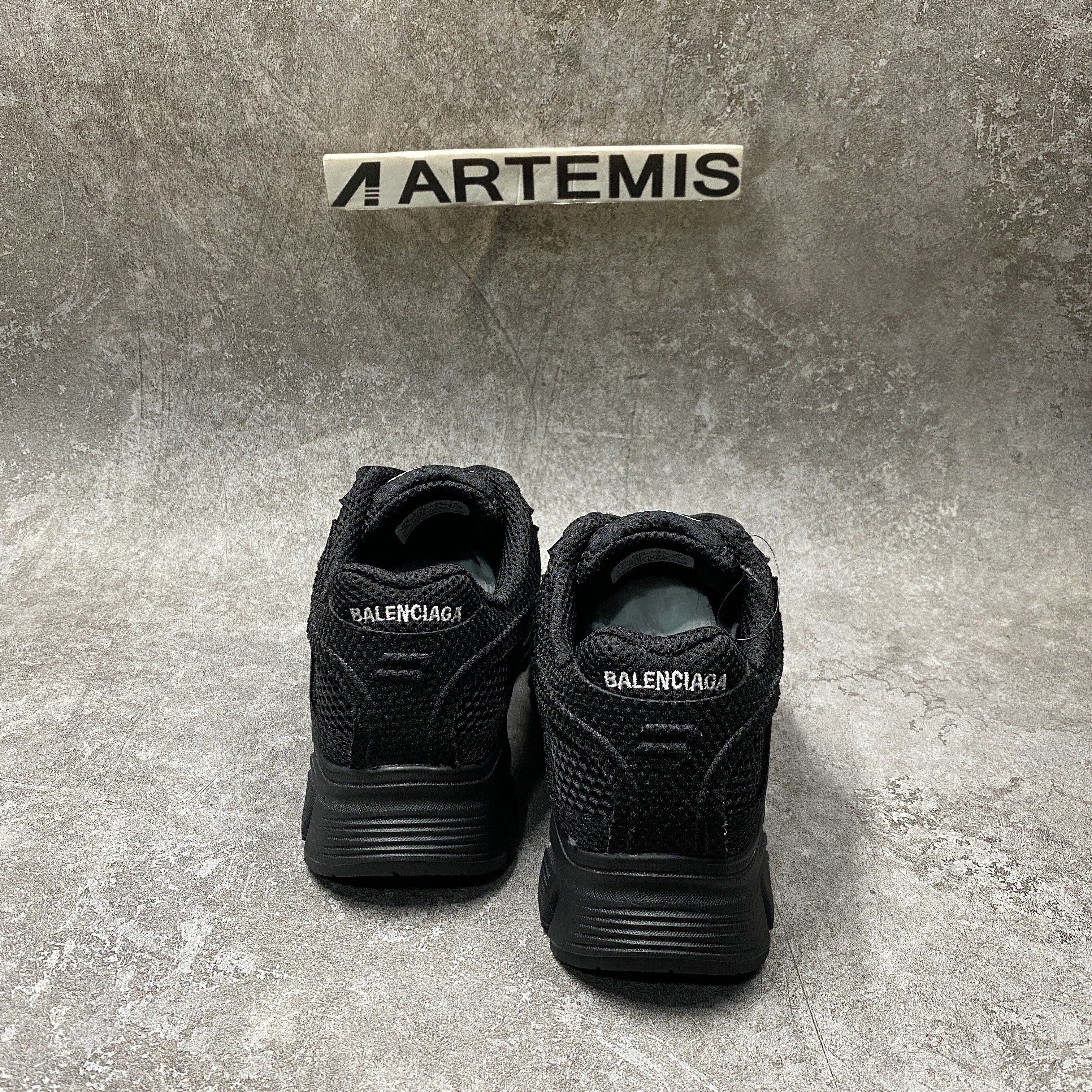 Balenciga Phantom Sneaker Black