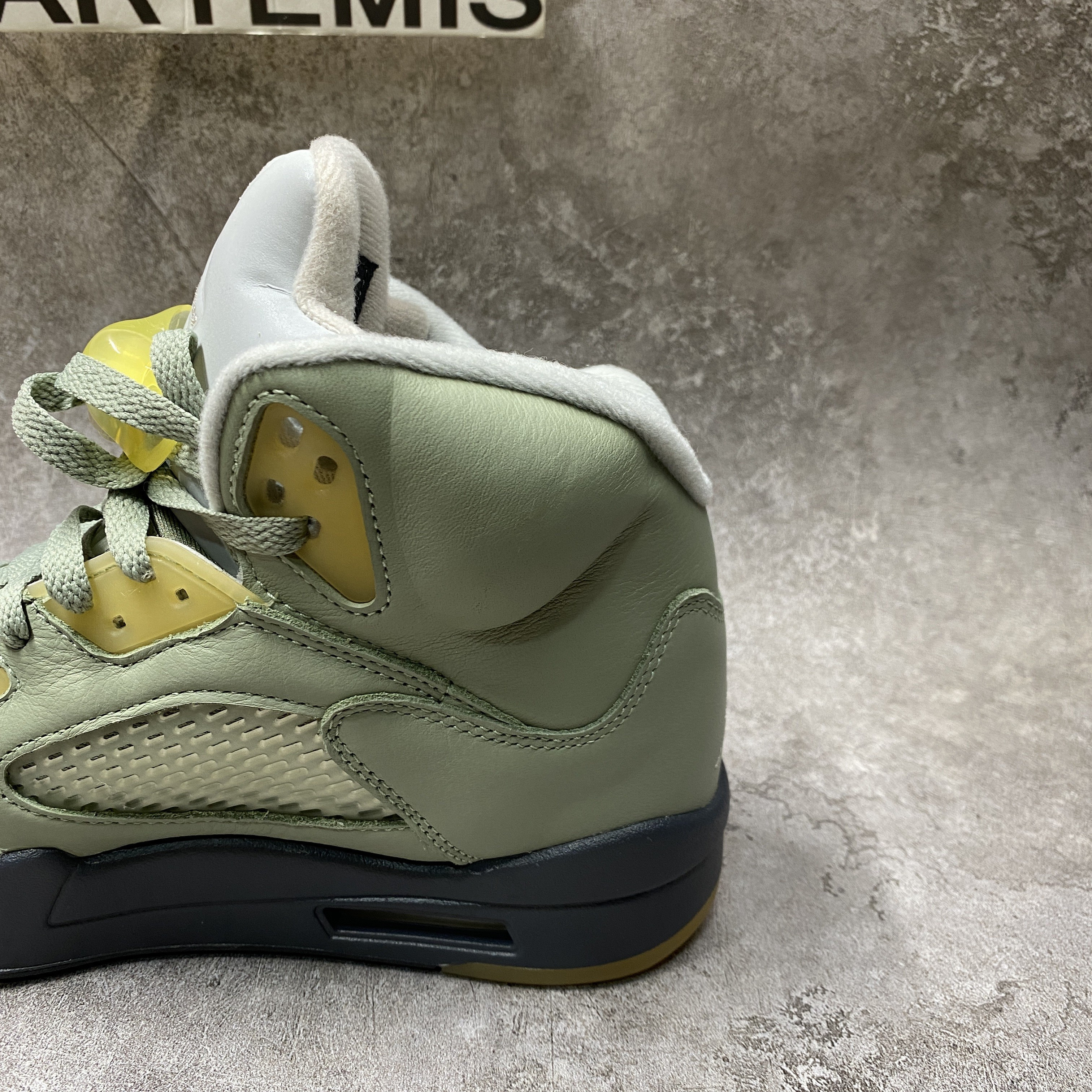 Air Jordan 5 Retro Jade Horizon