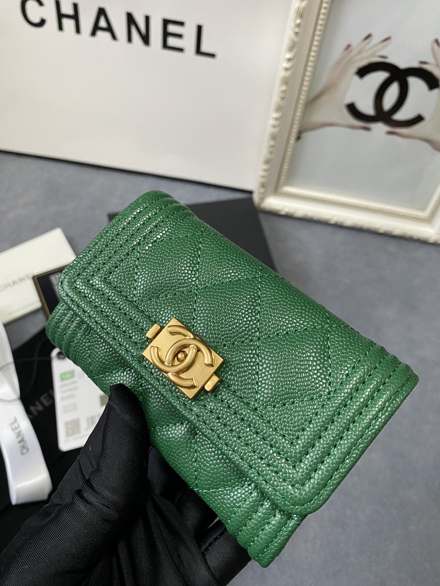 Ch*el flap wallet 12-7cm