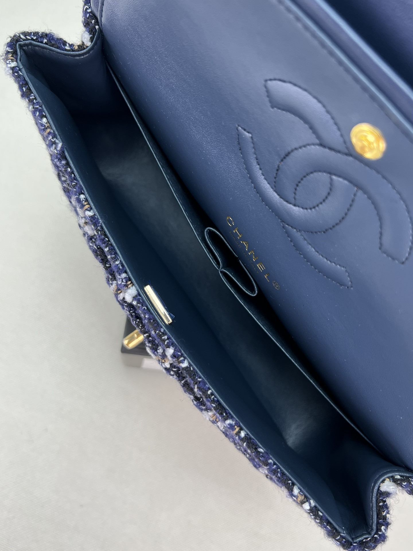 Ch*el classic 11.12 handbag tweed & gold-tone metal   6 × 9.9 × 2.5 in