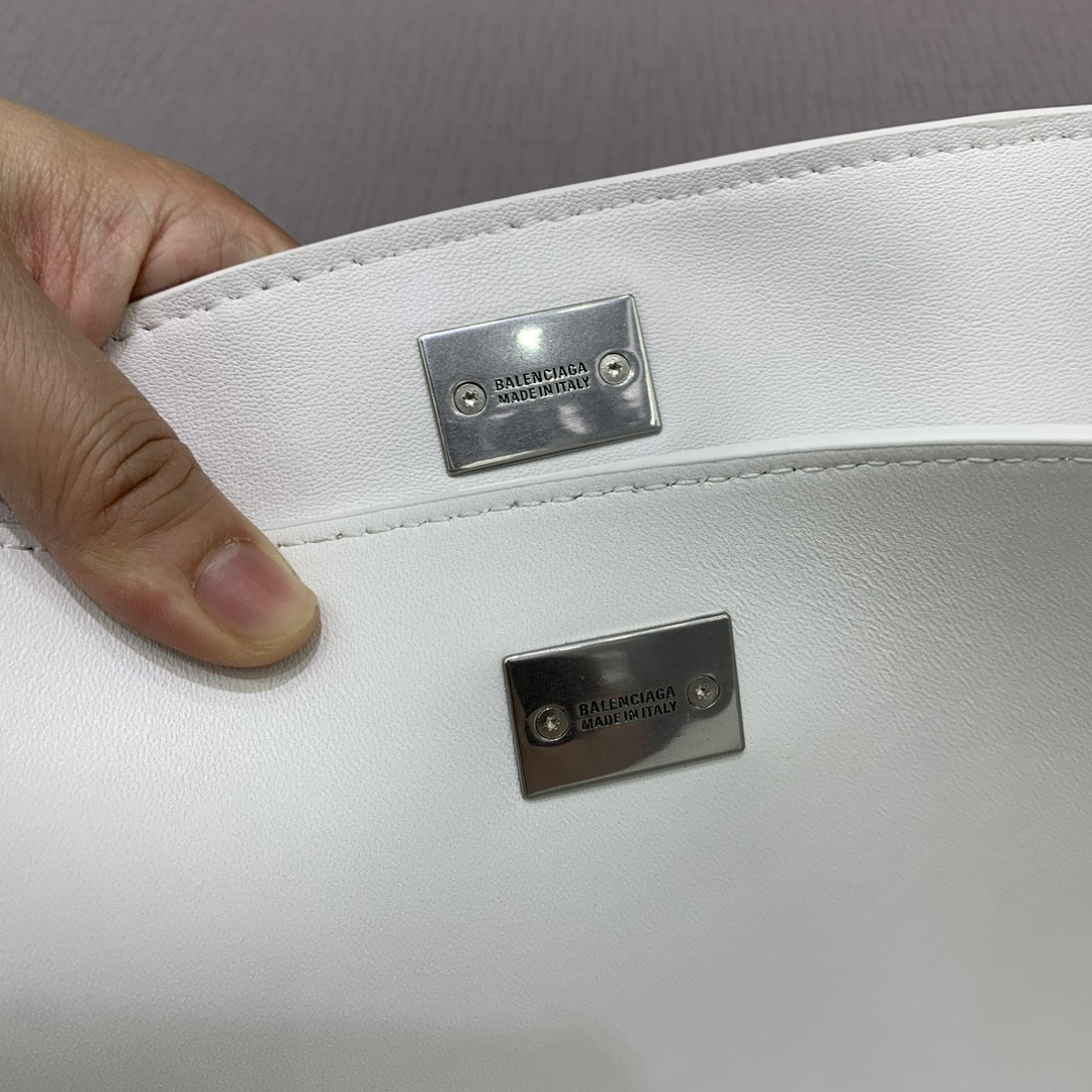 Ba*len*cia*ga rodeo medium 35x23.3x10.9cm