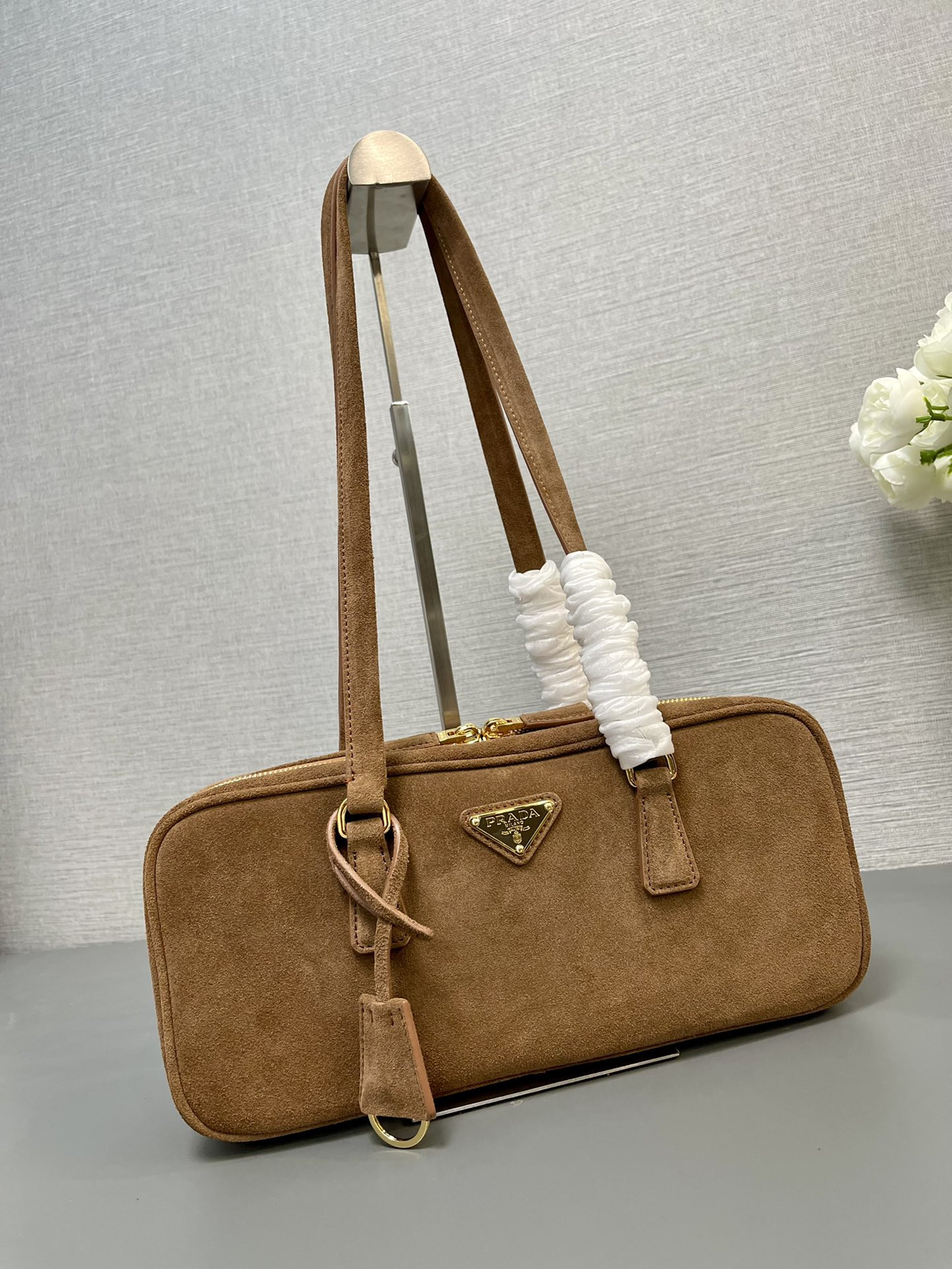 Pra*a re-edition 1978 handle bag  30x14x8.5cm