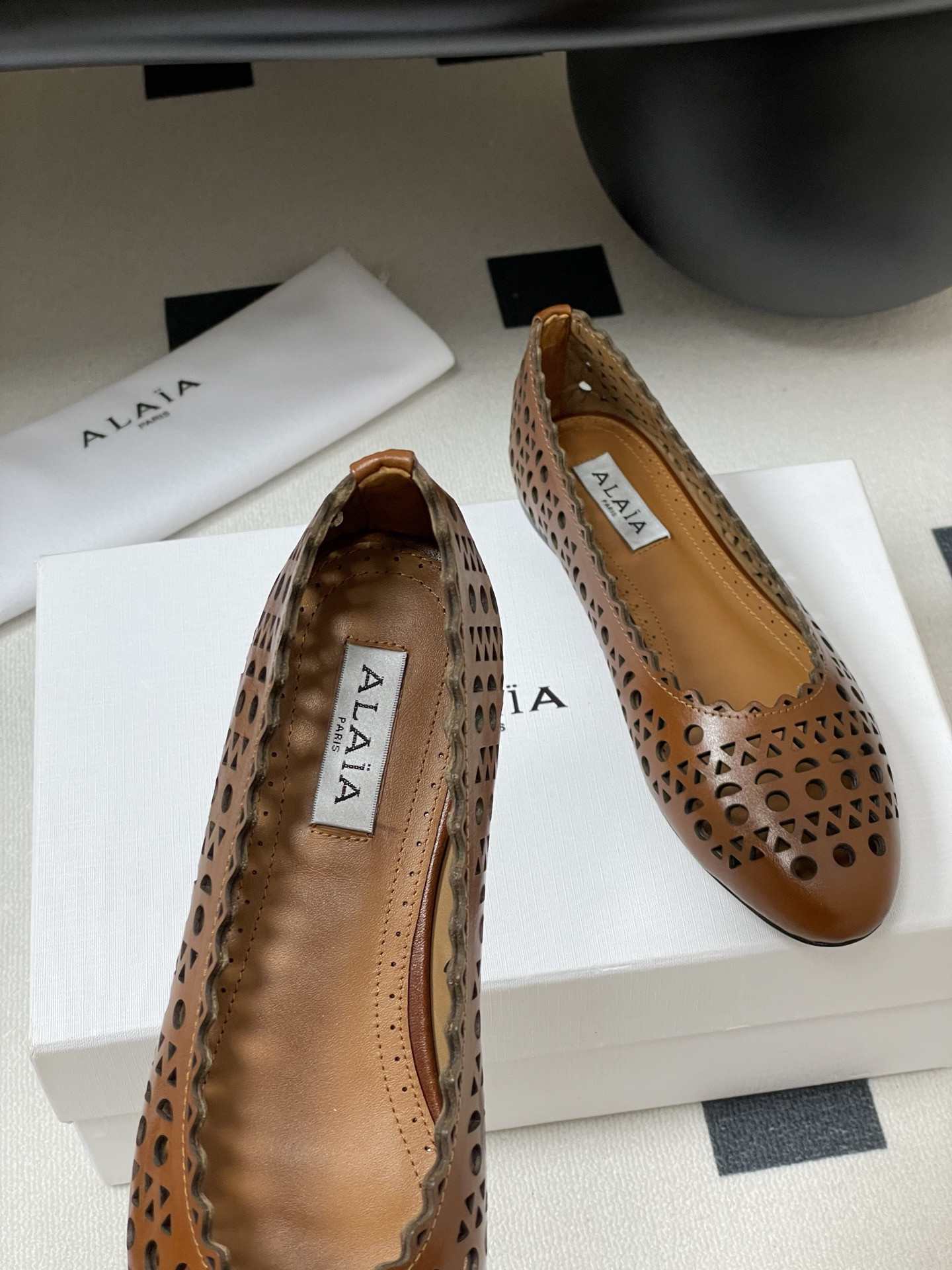 UA Alaïa Laser-cut Leather Ballet Flats(Customized Size 7-10 days production time)
